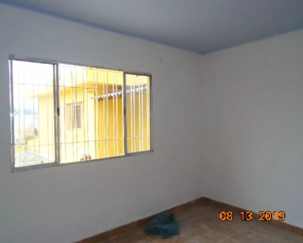 Casa à venda com 3 quartos, 150m² - Foto 2