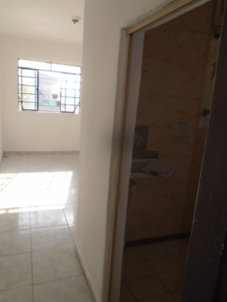 Casa, 1 quarto, 28 m² - Foto 1