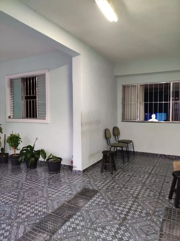 Casa à venda com 3 quartos, 120m² - Foto 4