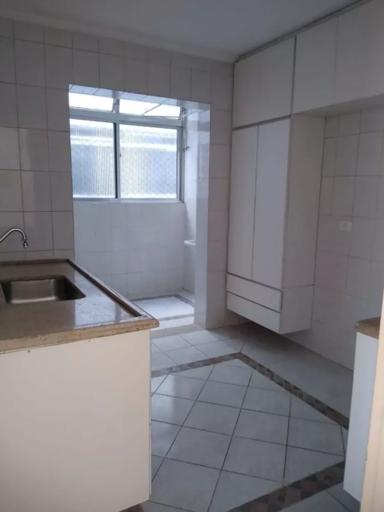 Apartamento à venda com 2 quartos, 74m² - Foto 4