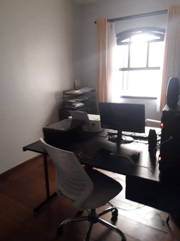 Casa, 4 quartos, 200 m² - Foto 2