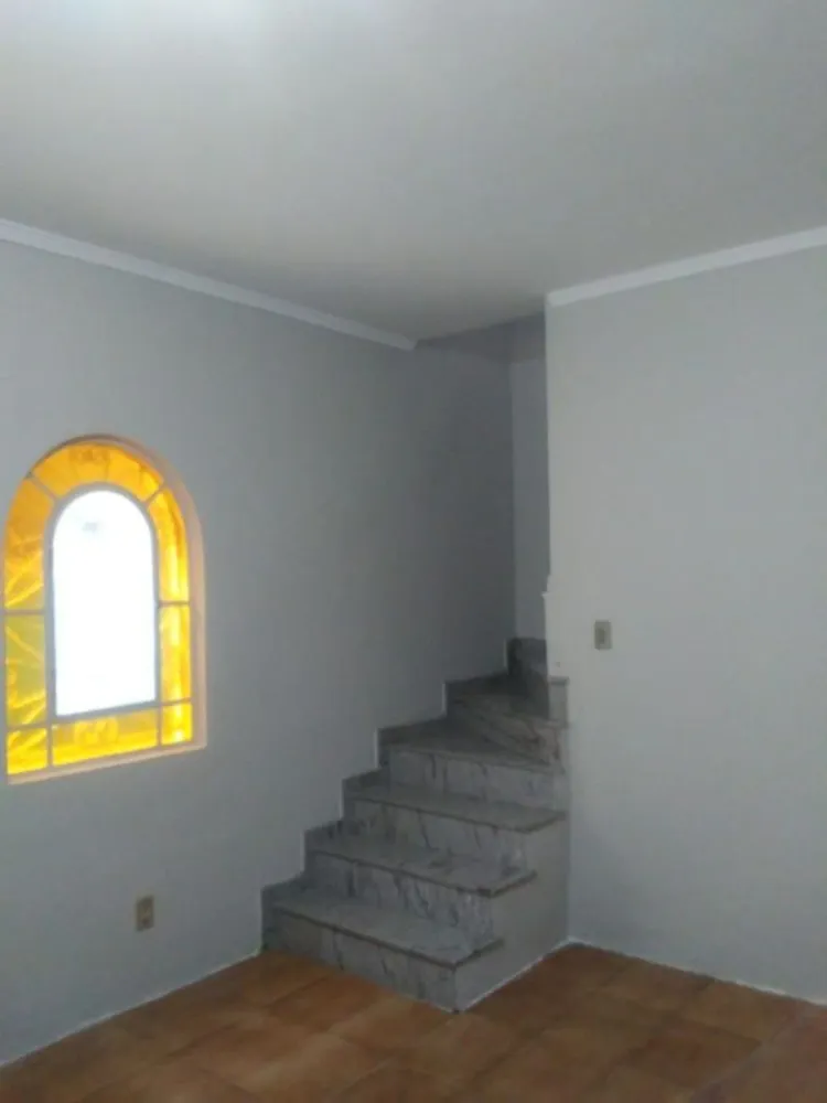 Casa, 3 quartos, 148 m² - Foto 2