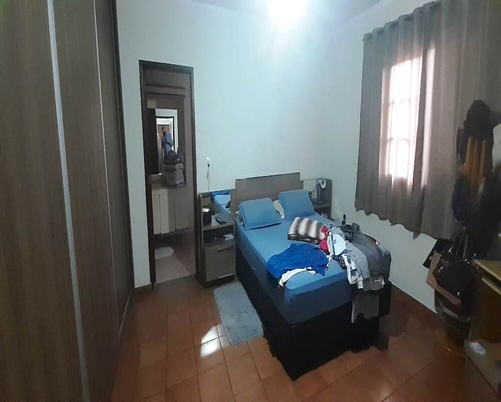 Casa, 3 quartos, 200 m² - Foto 3