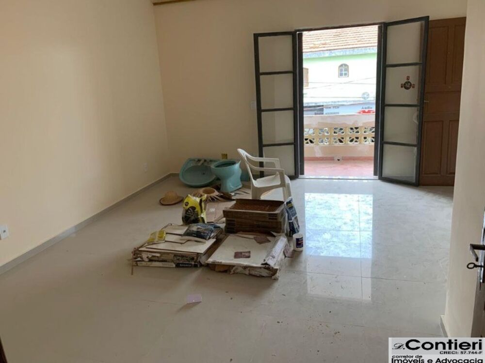 Casa à venda e aluguel com 3 quartos, 240m² - Foto 14