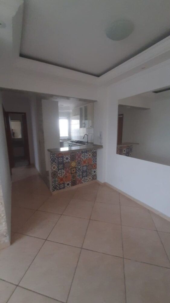 Apartamento para alugar com 2 quartos, 50m² - Foto 4