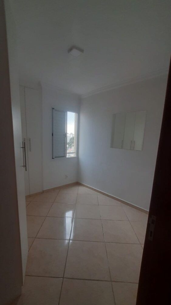 Apartamento para alugar com 2 quartos, 50m² - Foto 5