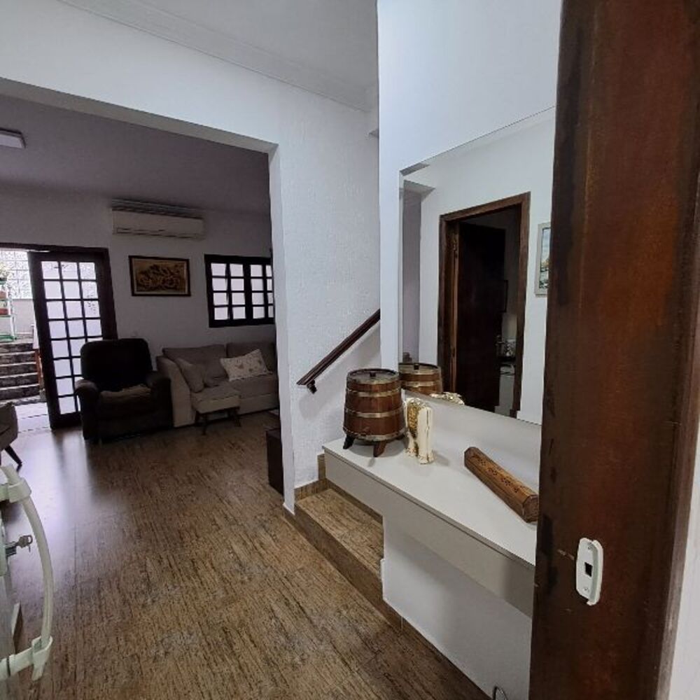 Casa à venda com 3 quartos, 140m² - Foto 4