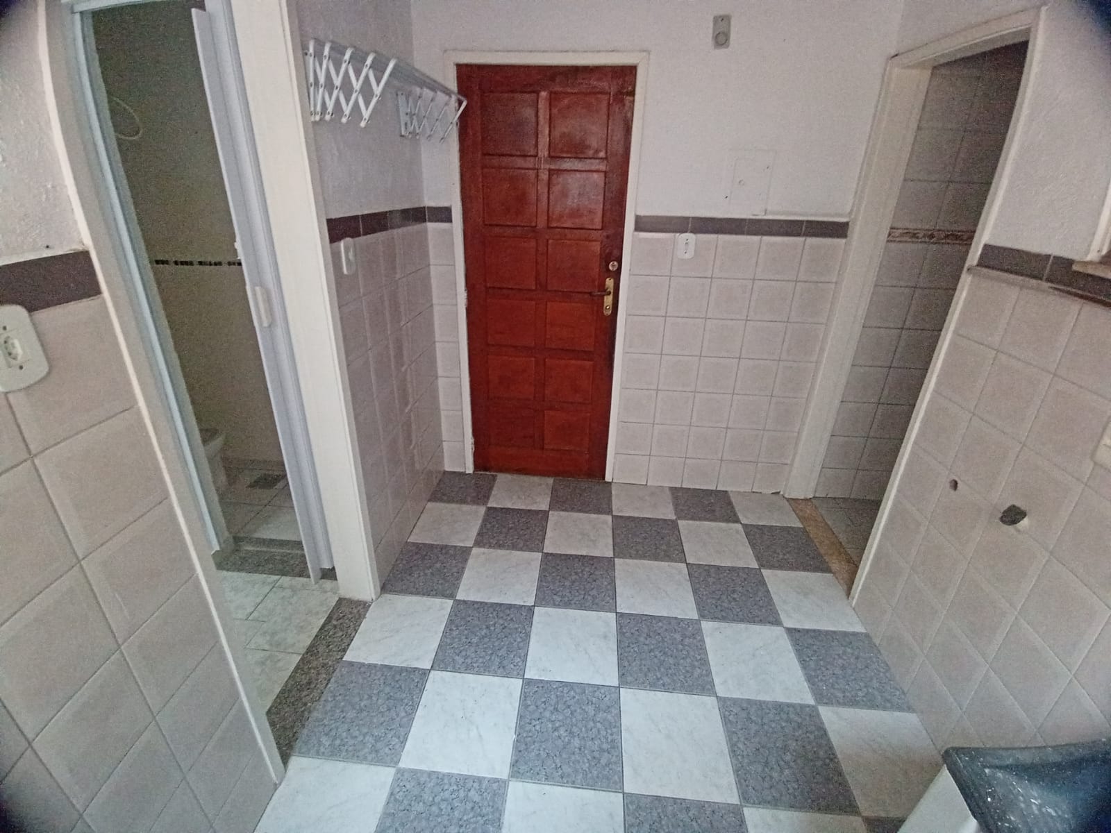 Apartamento à venda com 2 quartos, 75m² - Foto 21