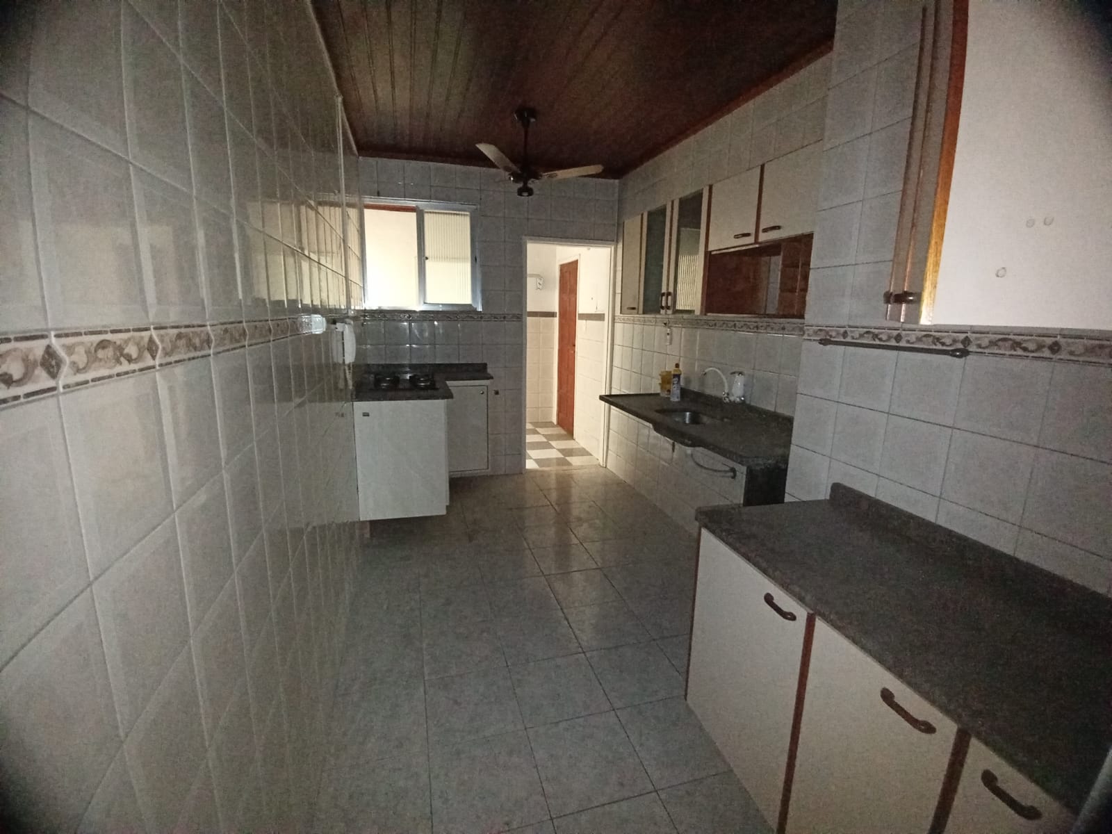 Apartamento à venda com 2 quartos, 75m² - Foto 17