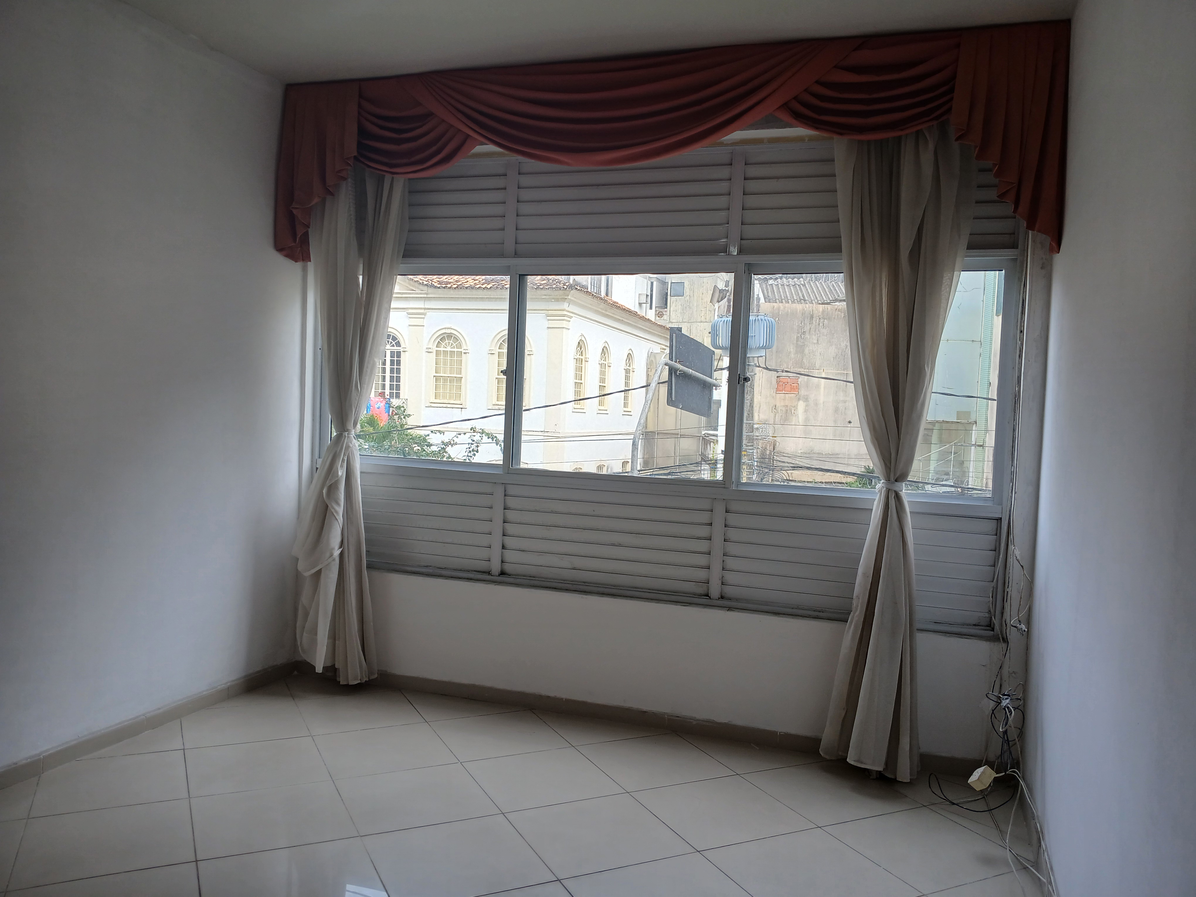 Apartamento à venda com 4 quartos, 200m² - Foto 12