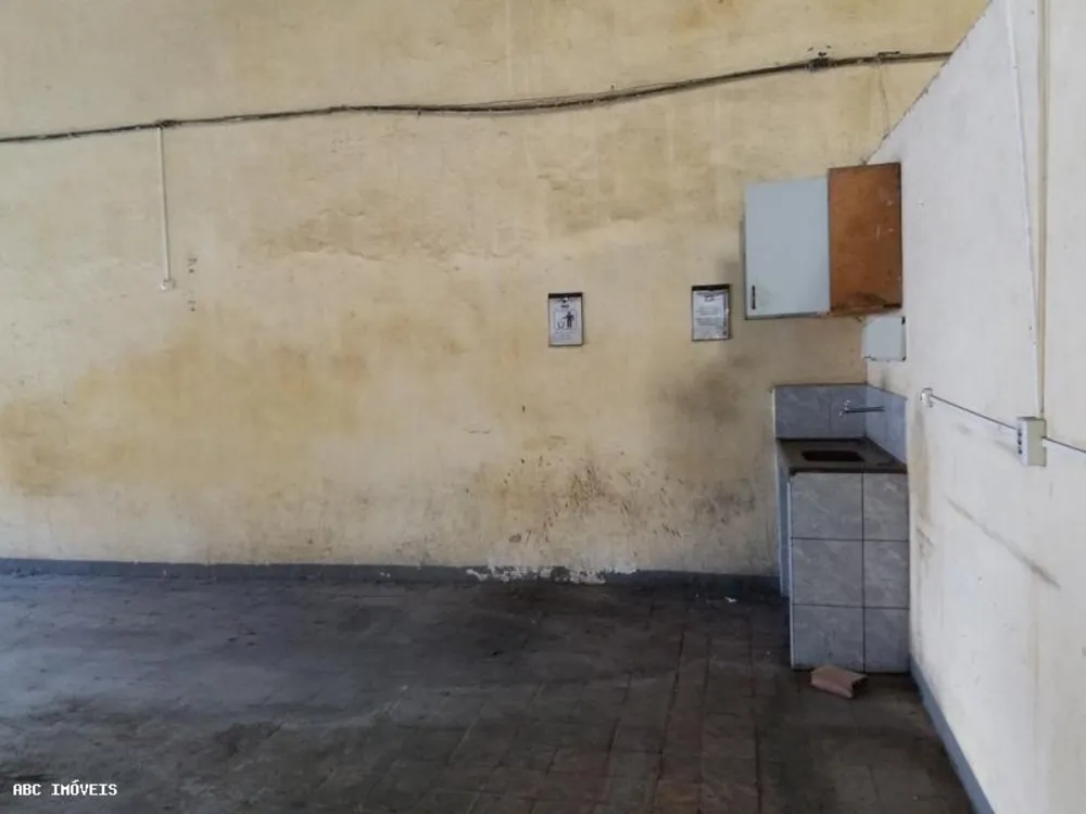 Depósito-Galpão, 750 m² - Foto 2