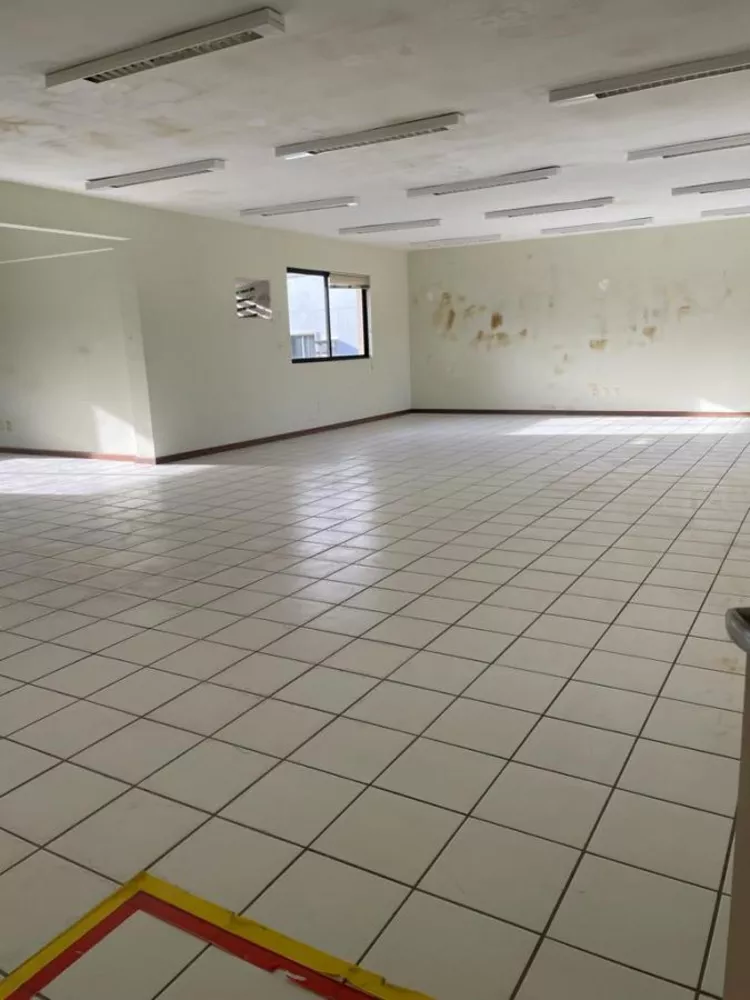 Prédio Inteiro para alugar com 1 quarto, 1200m² - Foto 1