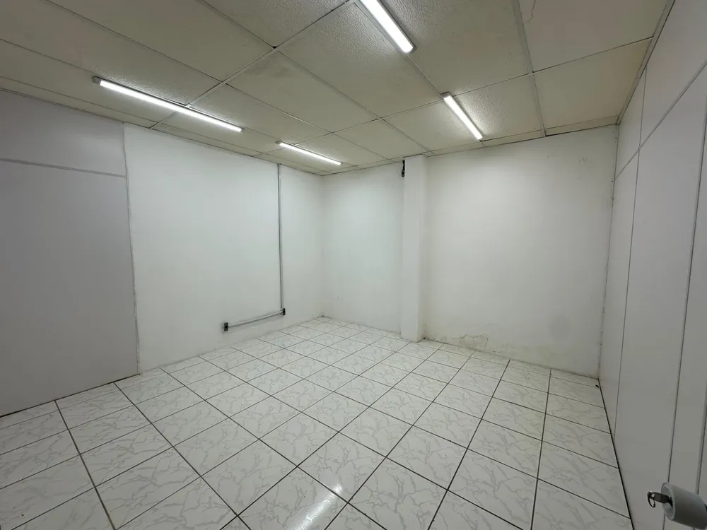 Depósito-Galpão, 2400 m² - Foto 13