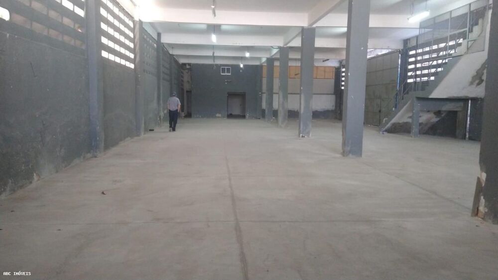 Depósito-Galpão, 1100 m² - Foto 2