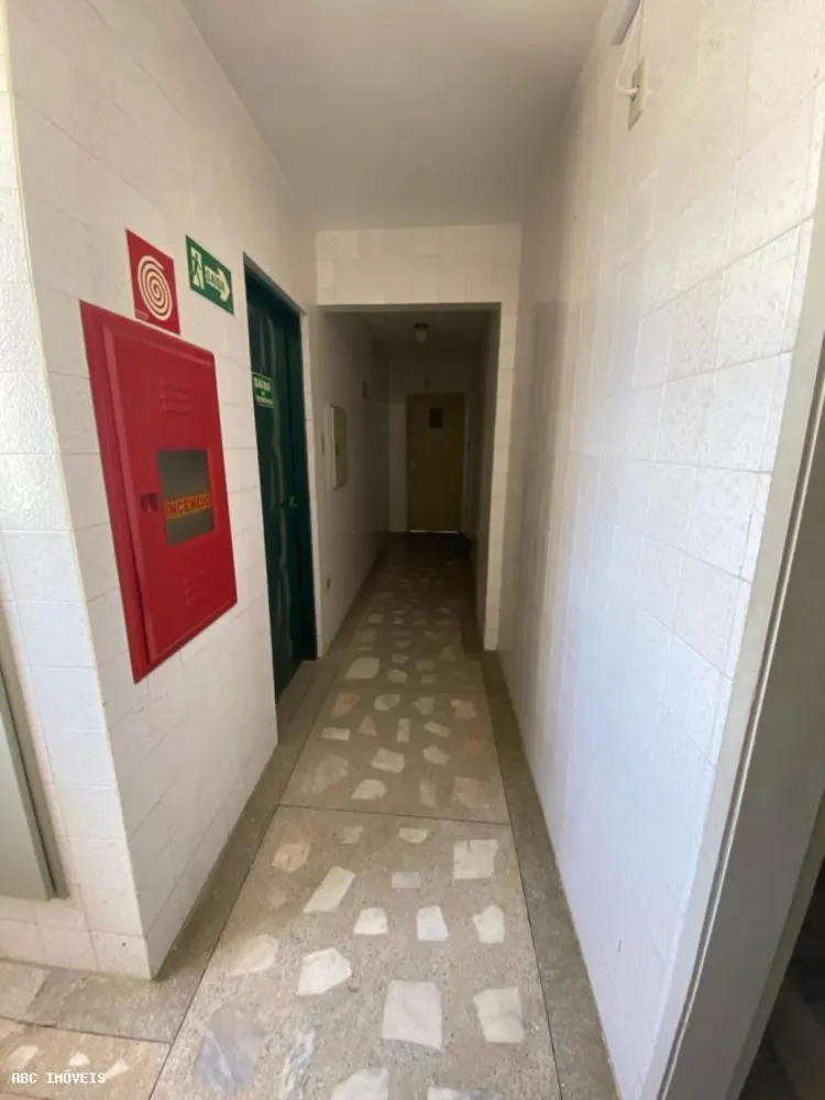 Apartamento, 3 quartos, 138 m² - Foto 2