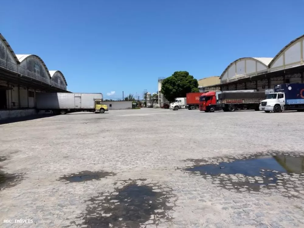 Depósito-Galpão-Armazém para alugar com 1 quarto, 10000m² - Foto 1