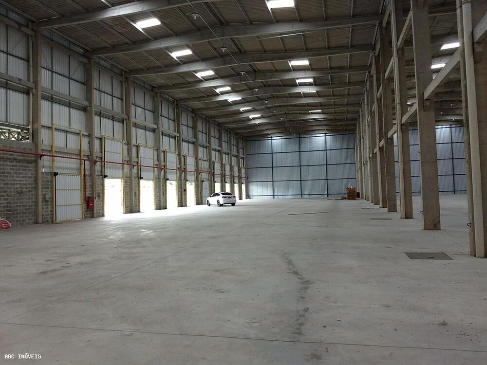 Depósito-Galpão-Armazém para alugar com 1 quarto, 20000m² - Foto 1