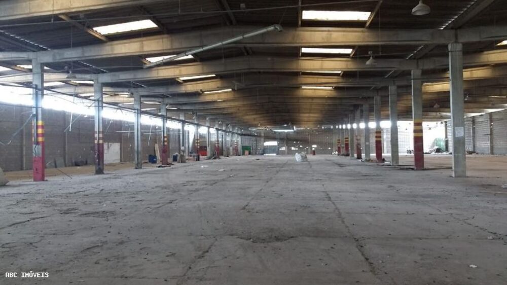 Depósito-Galpão-Armazém para alugar com 1 quarto, 18000m² - Foto 4