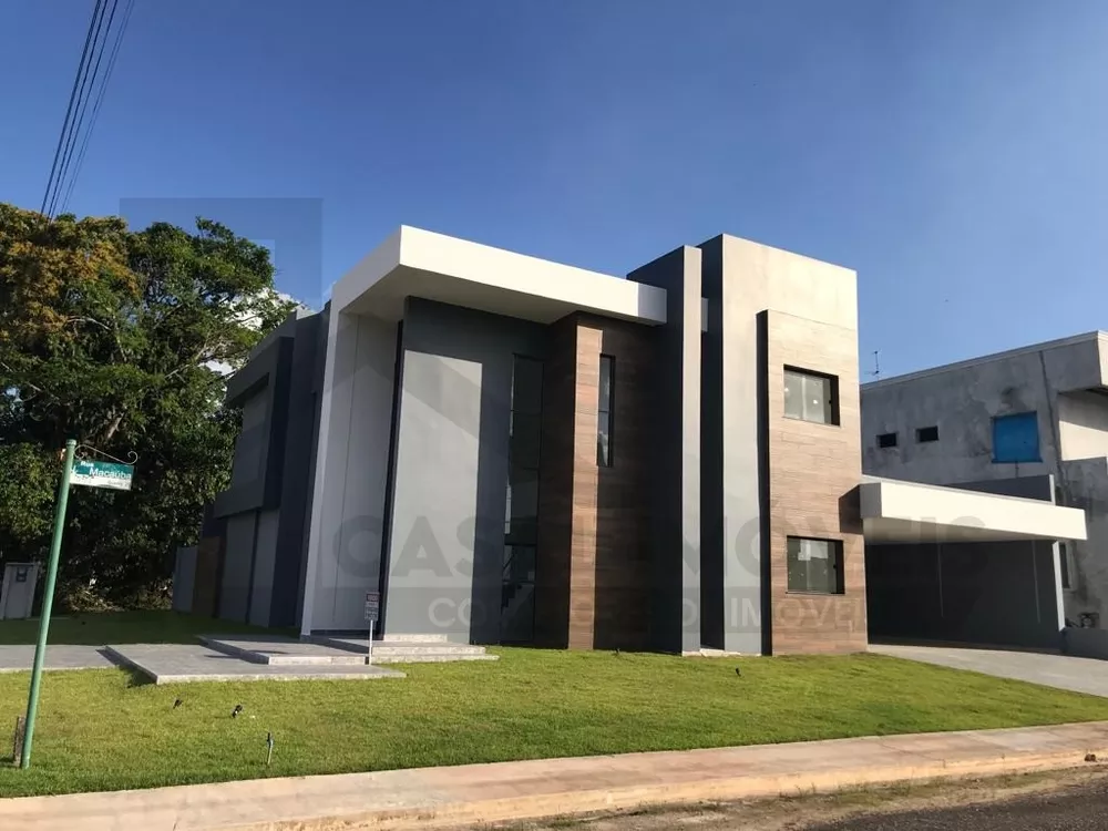 Casa à venda e aluguel com 4 quartos, 380m² - Foto 1