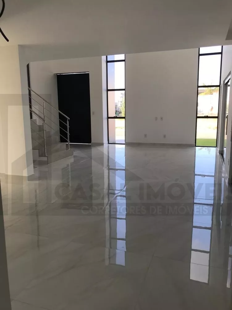 Casa à venda e aluguel com 4 quartos, 380m² - Foto 3