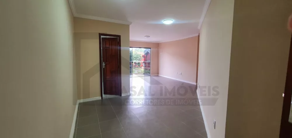 Casa à venda com 5 quartos, 400m² - Foto 4