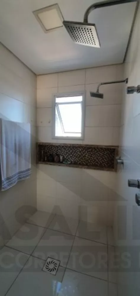 Apartamento à venda com 3 quartos, 202m² - Foto 4