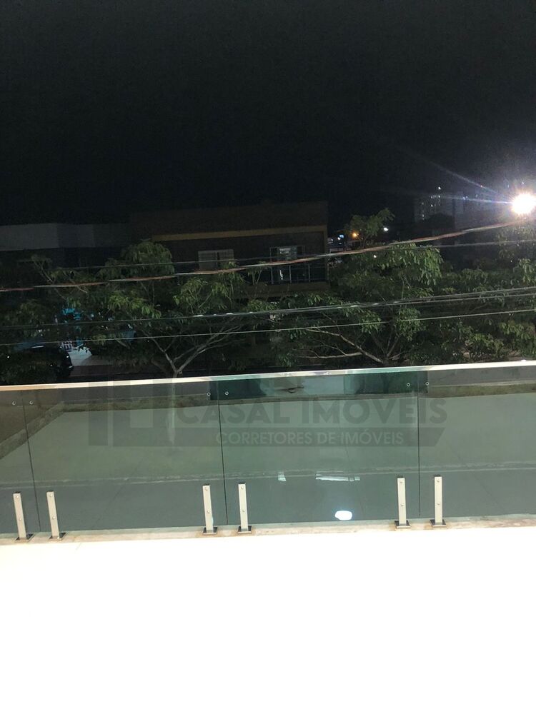 Casa à venda com 4 quartos, 315m² - Foto 4