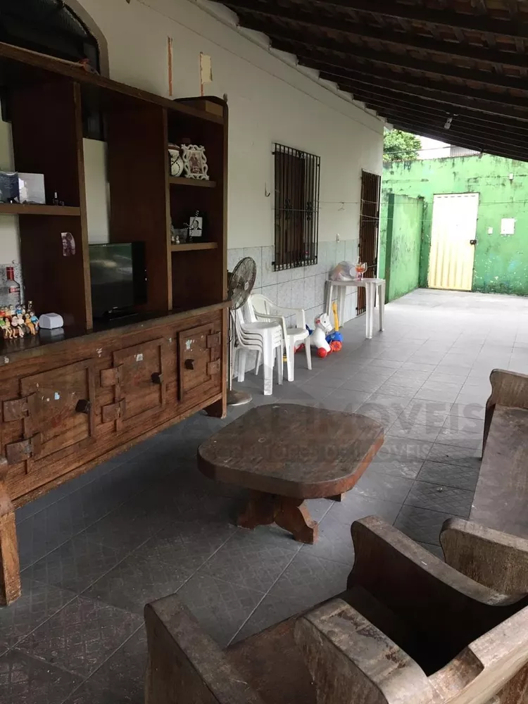 Casa à venda com 5 quartos, 960m² - Foto 3