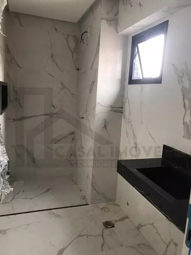 Apartamento à venda com 3 quartos, 181m² - Foto 3