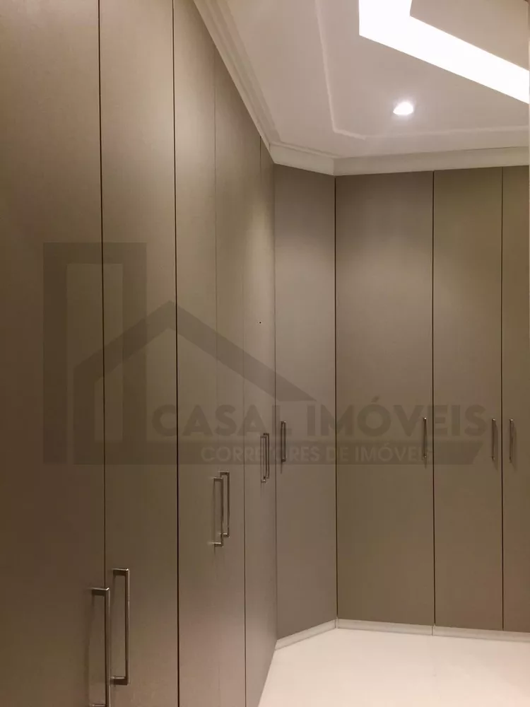 Apartamento à venda com 4 quartos, 202m² - Foto 9