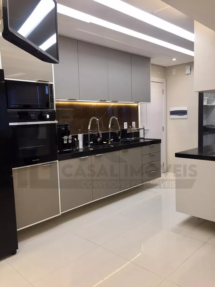 Apartamento à venda com 4 quartos, 202m² - Foto 19