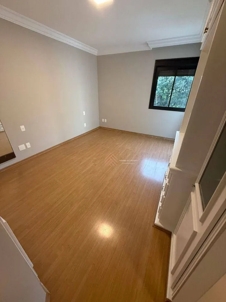 Apartamento, 3 quartos, 200 m² - Foto 10