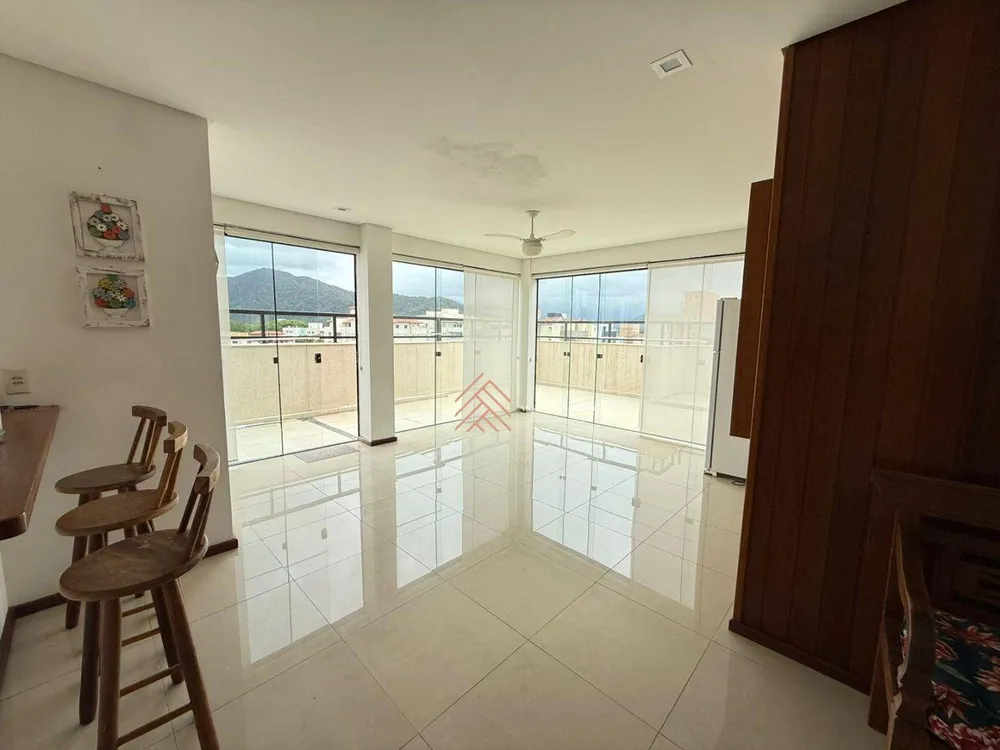 Cobertura, 4 quartos, 210 m² - Foto 4
