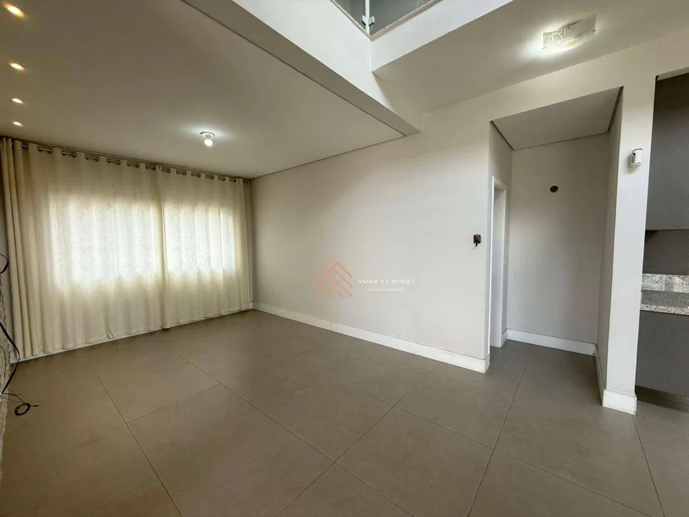 Casa, 6 quartos, 420 m² - Foto 2
