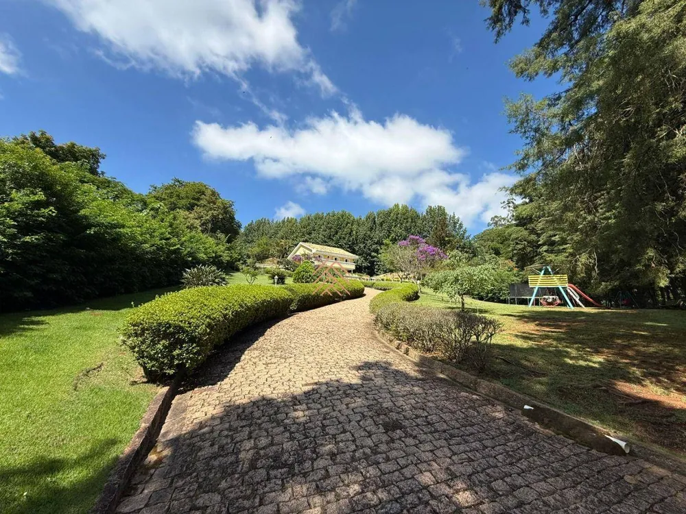 Chácara, 8 quartos, 5000 m² - Foto 2