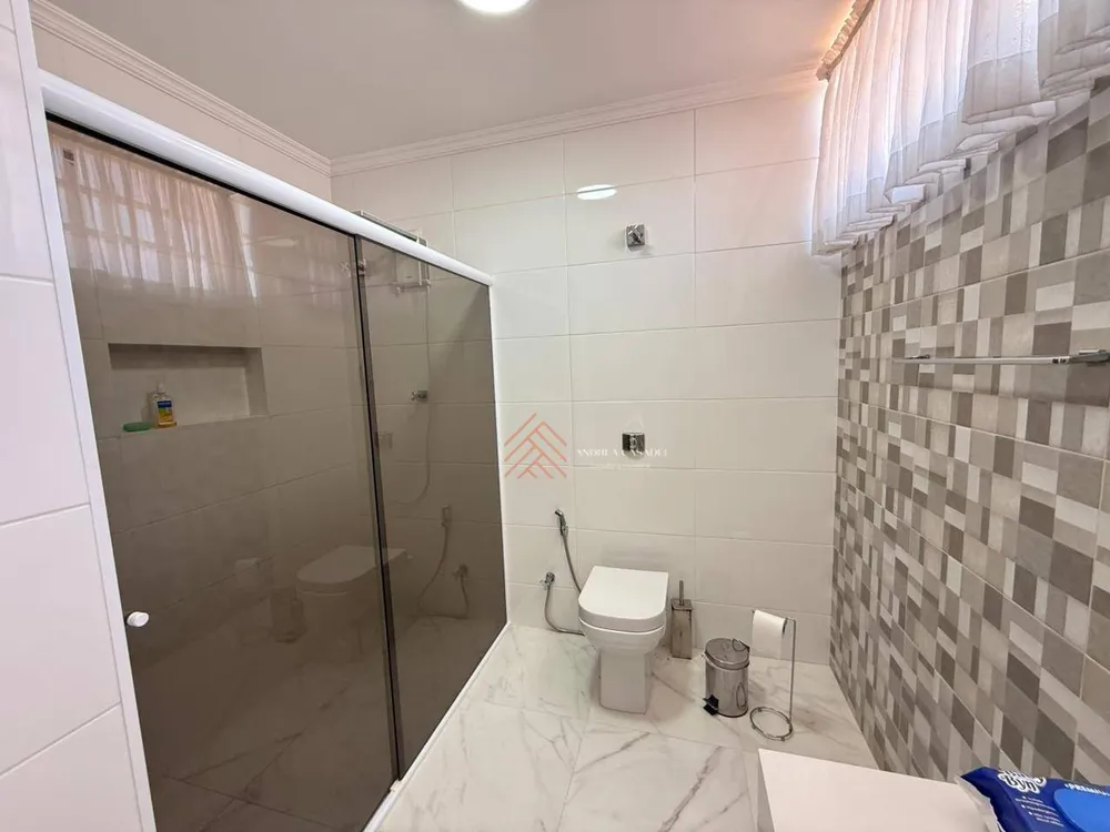 Casa, 3 quartos, 338 m² - Foto 15