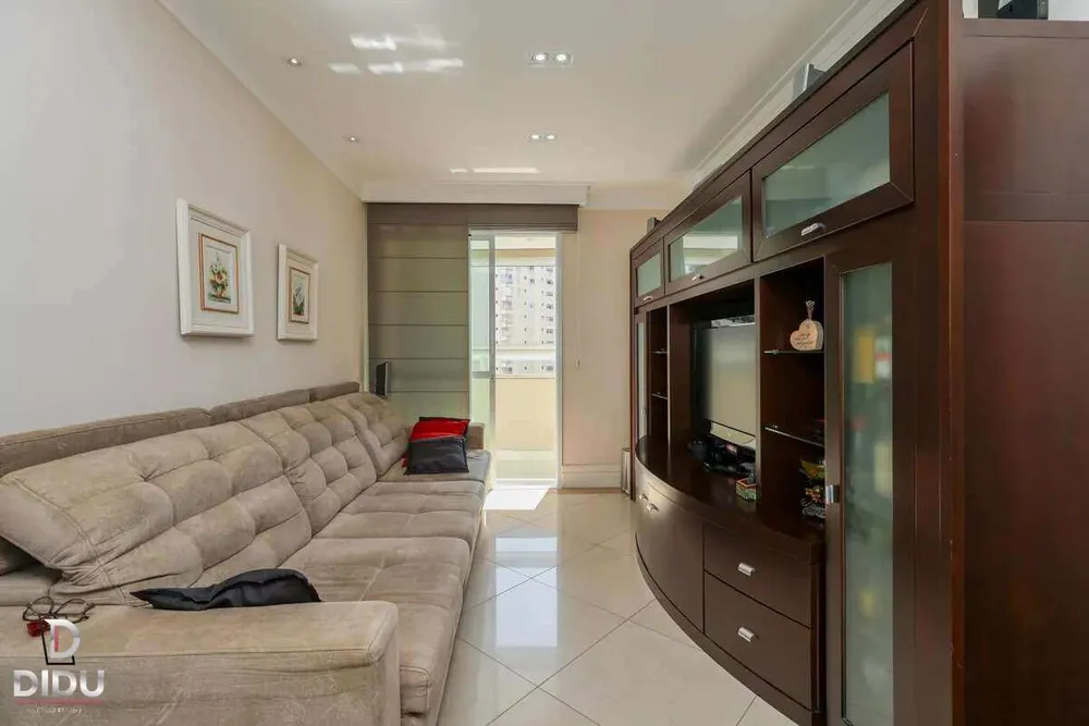 Apartamento, 3 quartos, 194 m² - Foto 2