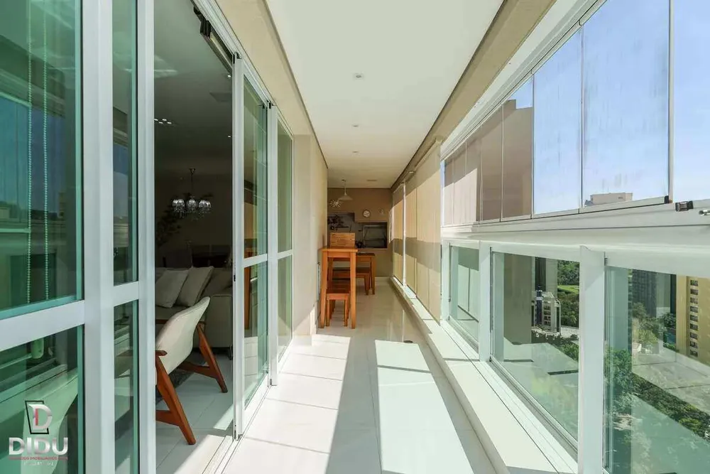 Apartamento, 3 quartos, 194 m² - Foto 3
