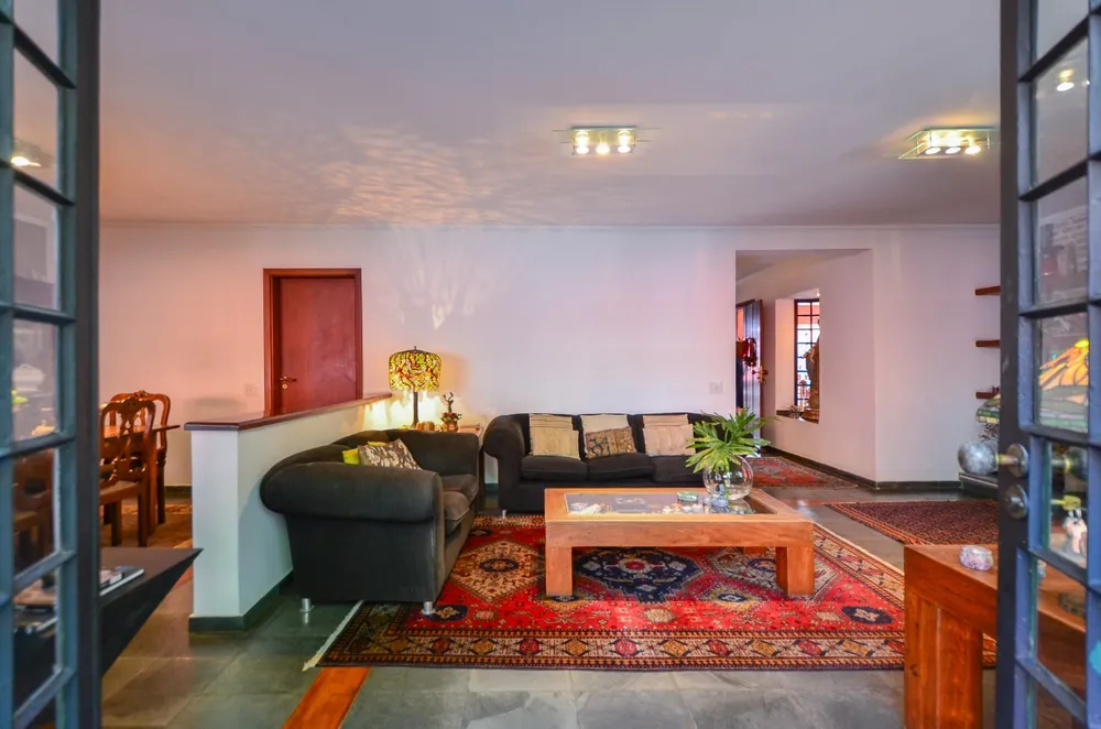 Casa, 4 quartos, 386 m² - Foto 1