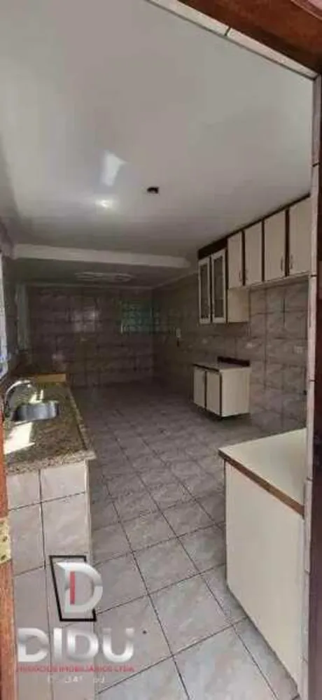 Casa, 3 quartos, 183 m² - Foto 2