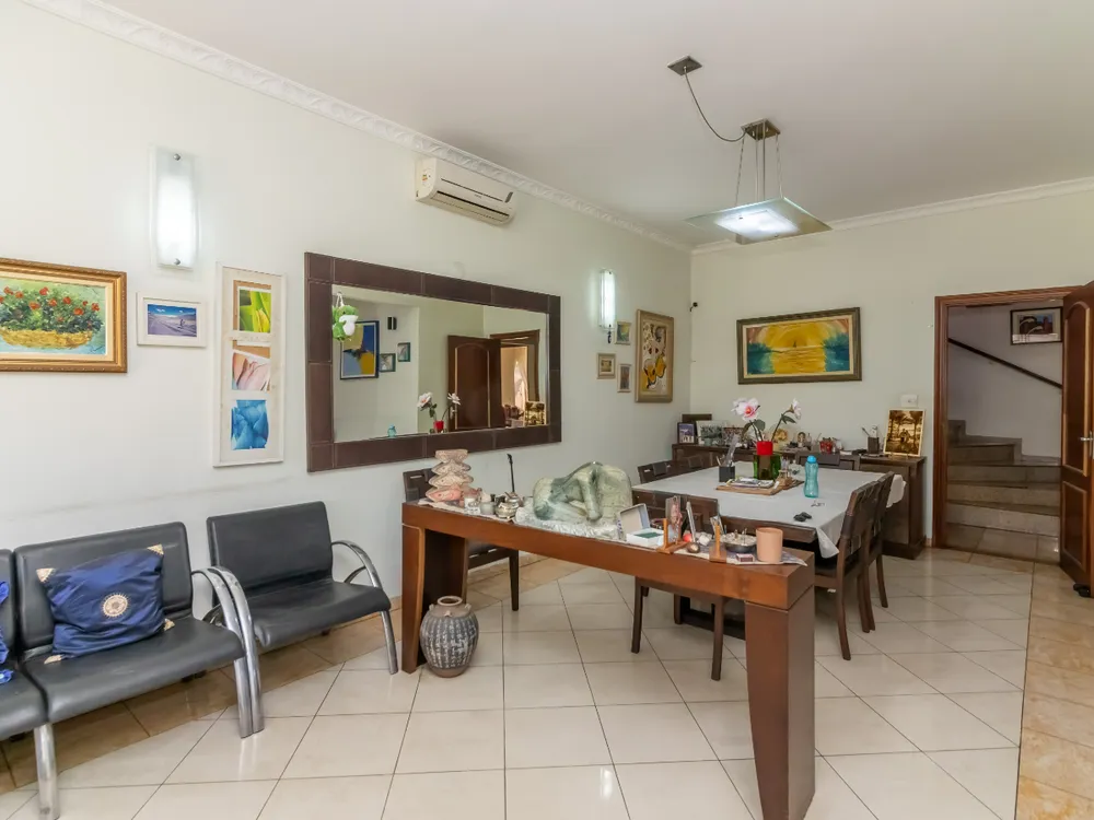 Casa, 4 quartos, 315 m² - Foto 1