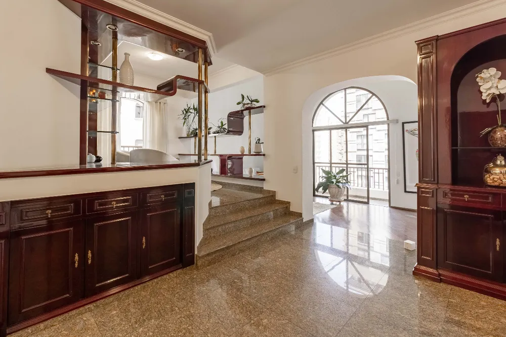Apartamento, 3 quartos, 217 m² - Foto 1