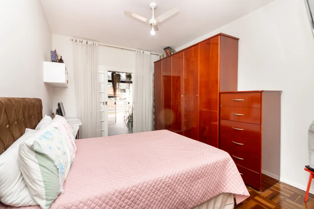 Casa, 3 quartos, 162 m² - Foto 1