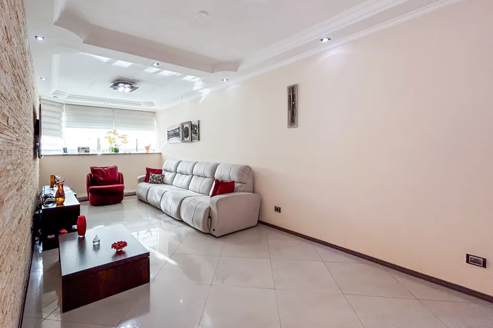 Casa, 3 quartos, 217 m² - Foto 1