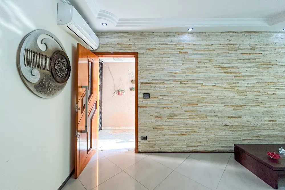 Casa, 3 quartos, 217 m² - Foto 3