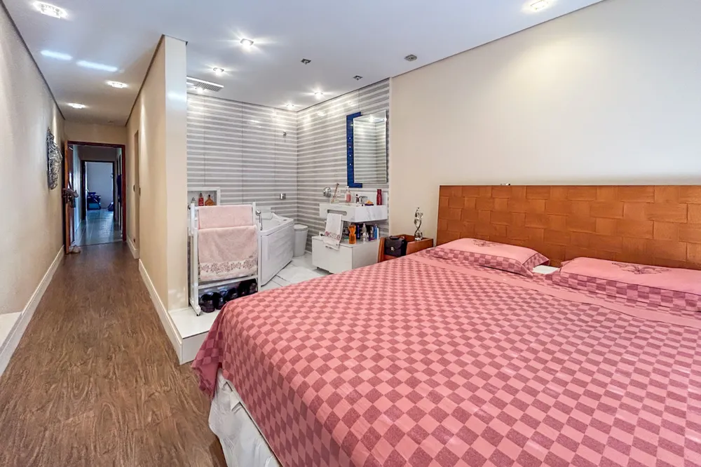 Casa, 3 quartos, 217 m² - Foto 6