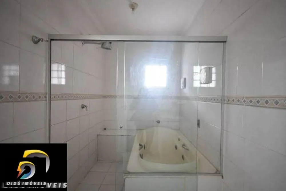 Casa, 4 quartos, 280 m² - Foto 1