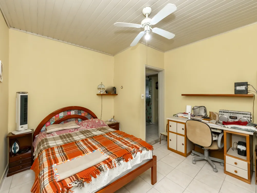 Casa, 8 quartos, 104 m² - Foto 1
