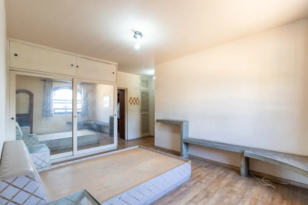 Casa, 4 quartos, 329 m² - Foto 5