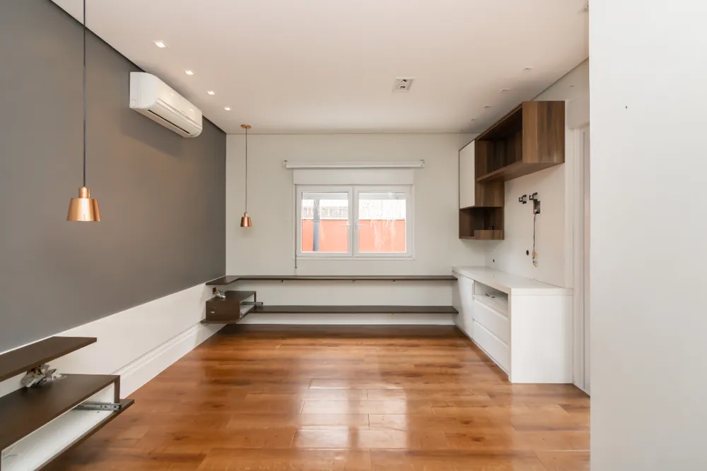 Casa, 3 quartos, 236 m² - Foto 1